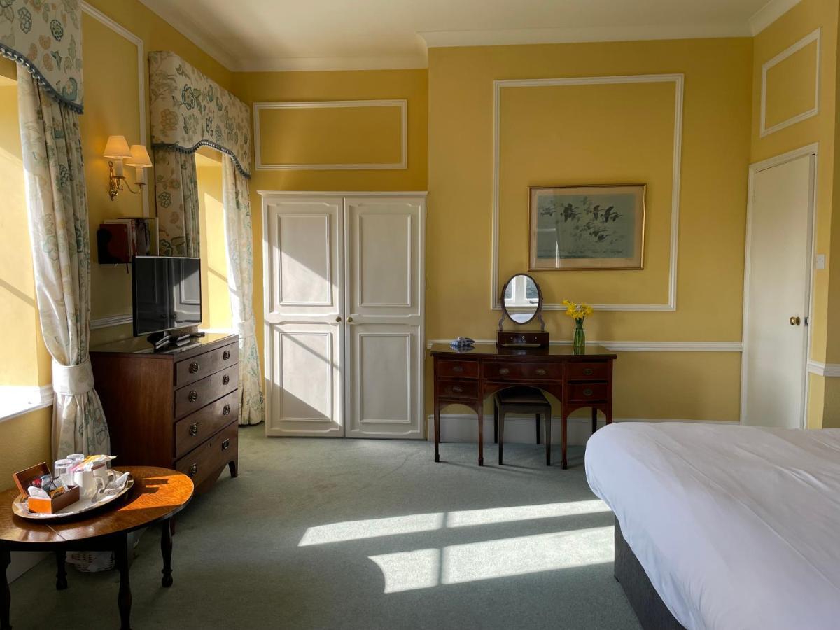 مبيت وإفطار بيترزفيلد Langrish House المظهر الخارجي الصورة